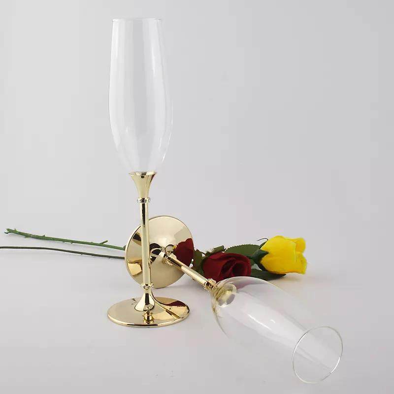A set of two champagne glasses for an amazing wedding toast|200 ml