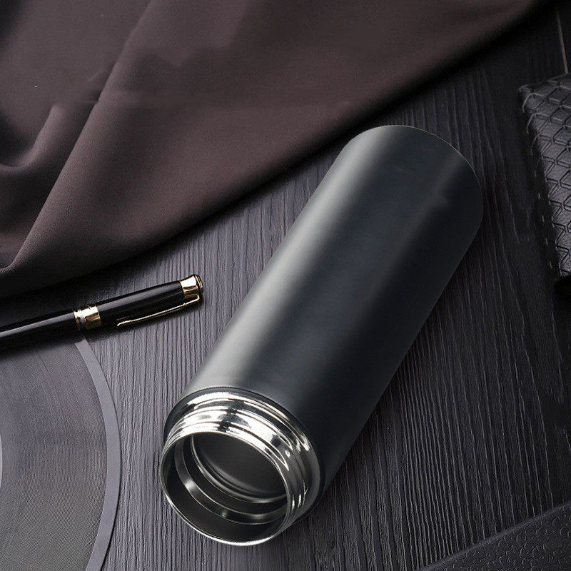 Grace Smart Touchable Business Vacuum Flask | 16oz (500ml) - White and Black