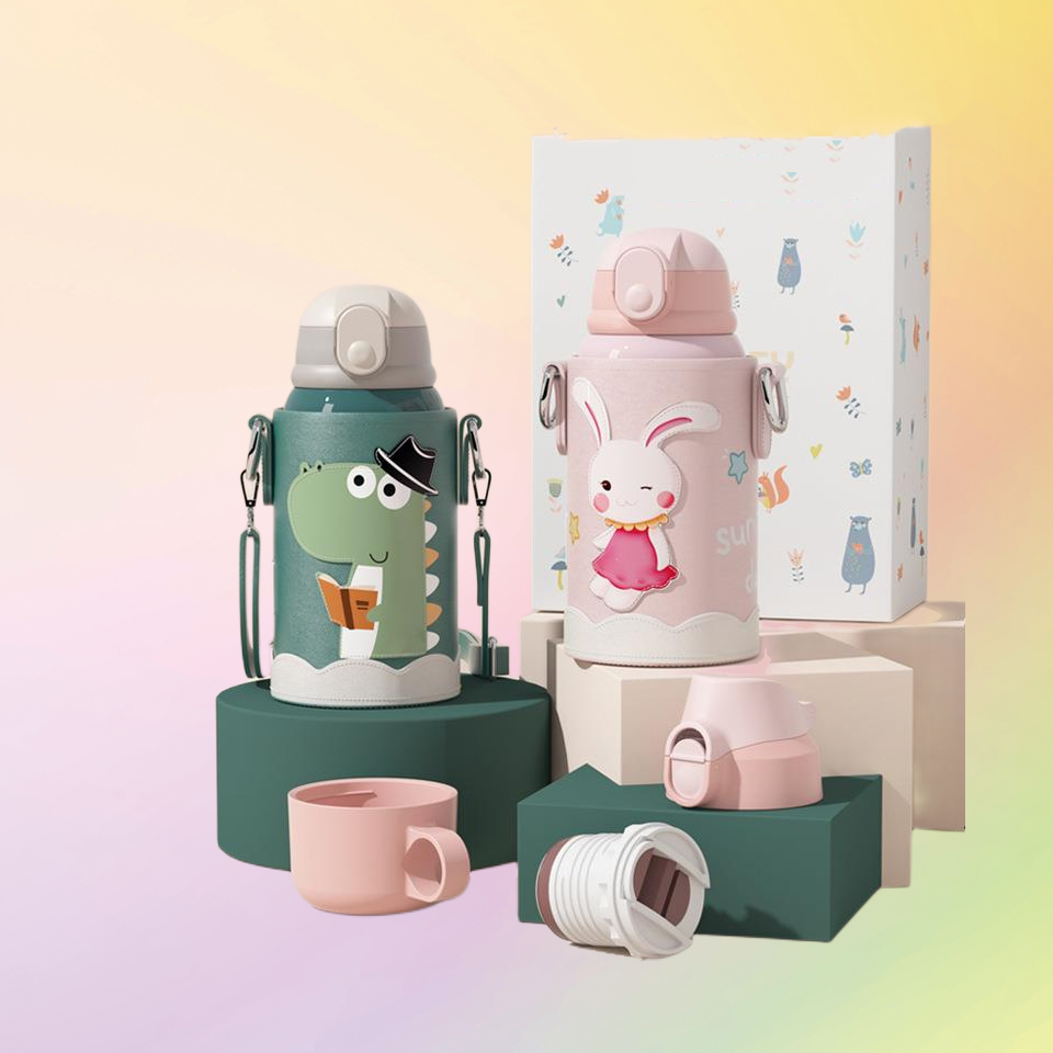Kindergarten cartoon pocket cup cover children's pot straw cup|550ml