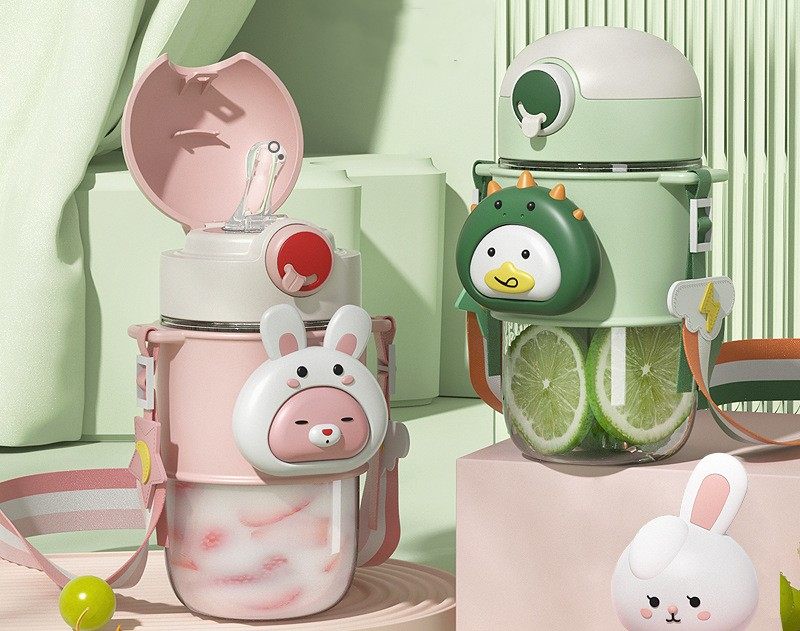 Children's straw cup summer girl students lovely beautiful cup portable large-capacity kettle|650ml