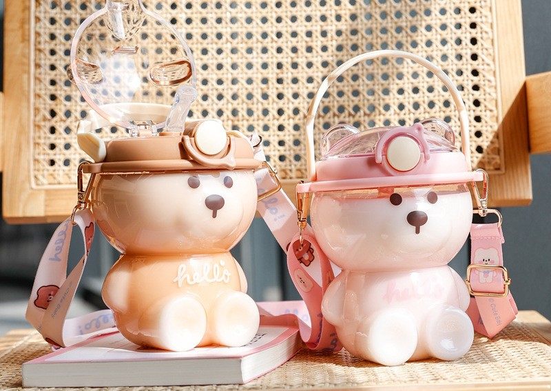 Cute little bear children's water cup factory high-looking large-capacity straw cup|1000ml