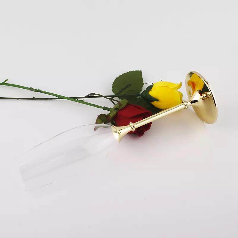 A set of two champagne glasses for an amazing wedding toast|200 ml
