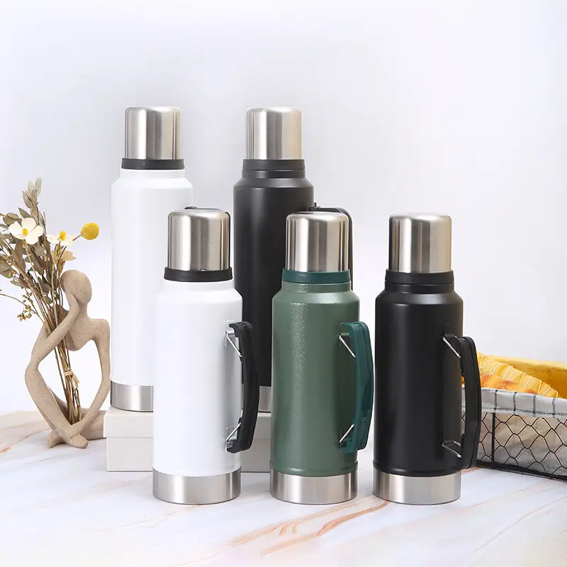 Large capacity vacuum thermos bottle with handle 64oz